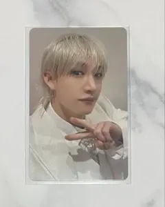 Stray Kids Hollow オフイベ 大阪 バンチャン トレカ