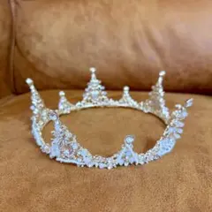 処分セール　【ゴールド】 クラウン ティアラ ブライダル 花嫁 結婚式 前撮り