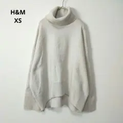 ​【即購入可】 H&M タートルネックニット セーター ヘム形 アイボリー XS