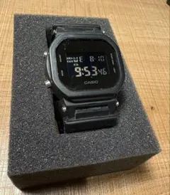CASIO G-SHOCK DW-5600BB 本体