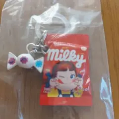 ペコちゃんお菓子めじるしアクセサリーガチャ