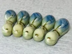 Item thumbnail for item b0b90087-368a-4031-8951-6d7c0ab12782