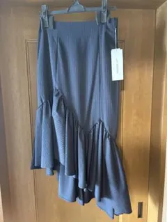 リリーブラウンアシンメトリック スカート