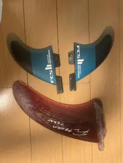 サーフィンフィン