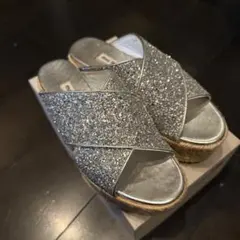 MIU MIU シルバー グリッターサンダル