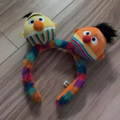 バートとアーニー カチューシャ　ユニバ　usj