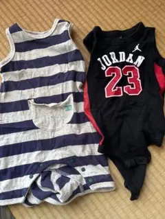 マーキーズとJordanロンパースセット