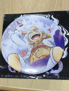 ワンピース　輩缶バッジ　ニカルフィ、マルコ2点セット