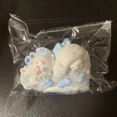 ちいかわ⭐︎キティ　猫ケーキ スクイーズ