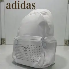 【極美品】アディダス 白 リュック 大容量 バックパック 多収納 ファスナー式