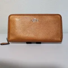 COACH オレンジ 長財布
