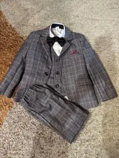 キッズフォーマルスーツ⭐︎グレーチェック ボウタイ付き　100㎝