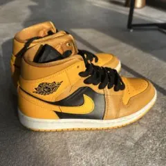 NIKE AIR JORDAN 1 MID エアジョーダン1