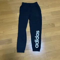 adidas 黒 スウェットパンツ 160/70A (XS)