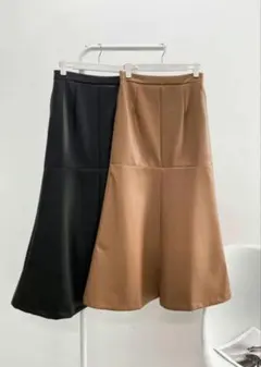 clane VEGAN LEATHER LONG SKIRT