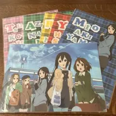 けいおん!!クリアファイル67枚大量放出！！専用ケース付き！ けいおん!!クリアファイル67枚大量放出！！専用ケース付き！