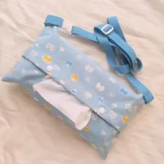 【ちょうちょ柄・ブルー】ショルダーティッシュ 移動ティッシュケース