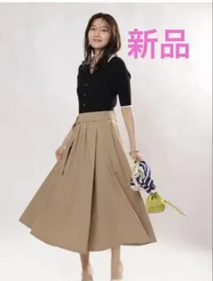 鹿沼憂妃着用☆完売☆新品タグ付☆JUSGLITTY ヘンリードロスト