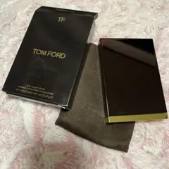 TOM FORD アイシャドウパレット 04 HONEYMOON