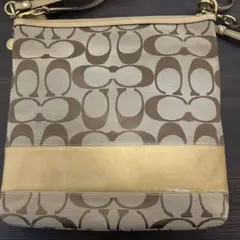 COACH シグネチャー ショルダーバッグ 斜めがけ可 ベージュ×ブラウン