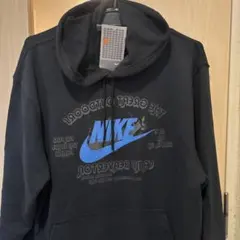 新品未使用　タグ付き　Nike スウェットパーカー フード付き　プルオーバー