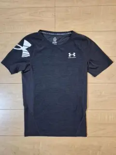 UNDER ARMOUR アンダーアーマー 黒 アンダーシャツ