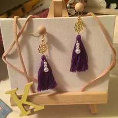 送料込 タッセルピアス タッセル色 変更可