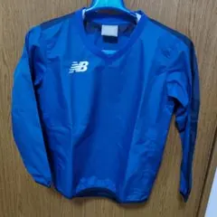 New Balance 青 Vネック 長袖 ピステ、130㌢