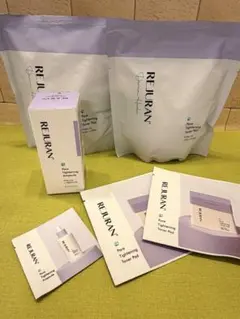 特価❣️正規品　新品未開封　REJURAN ポアタイトニング美容液＋トナーパッドのサムネイル