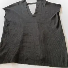 リブ編み Vネック ニットベスト 黒 MC