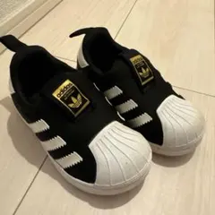 adidas キッズシューズ スリッポン ブラック