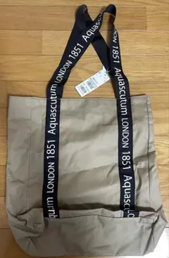 Aquascutum アクアスキュータム カーキトートバッグ新品未使用