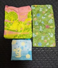 【Pokémon】ポケセンポーチ×2と伊藤園ペットボトルカバー×1