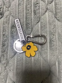 marimekko マリメッコ キーホルダー キーリング 黄色