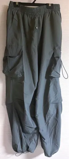 レディース　カーゴパンツ　グレー　Mサイズ SHEIN