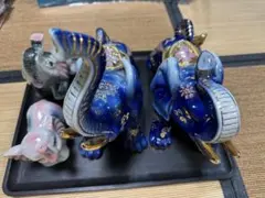 青色の陶器製象の置物4体セット