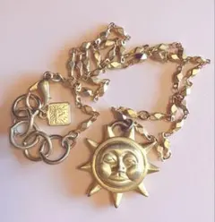 Anne Klein ゴールドカラー サンモチーフ ネックレスのサムネイル