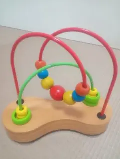 Hape 知育玩具 木製ビーズのサムネイル