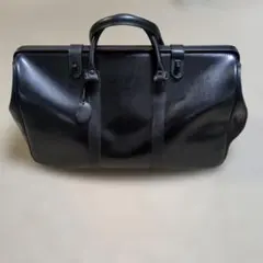 ドクターズバッグ　POLA