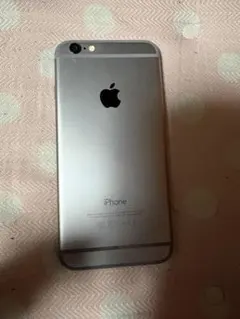 ジャンク Apple iPhone6 本体 シルバー 64GB 電池故障 起動可