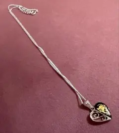 ハート型ペンダントネックレス