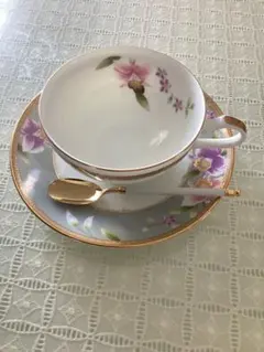 NARUMI 花柄 ティーカップ・ソーサーセット