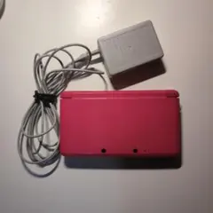 Nintendo 3DS本体 　グロスピンク【タッチペン、充電器、動作確認○】