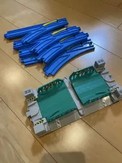 プラレール 開閉橋と分岐レールセット