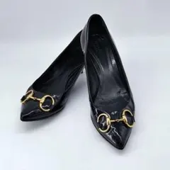 24700✨グッチ ホースビット パンプス エナメル 黒 37 24cm相当