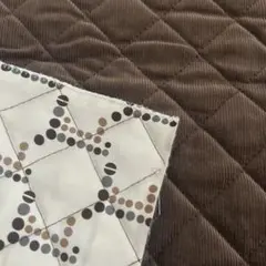 値下げ！ブラウン キルティング生地 約70cm x 50cm 大きめ ハギレ