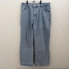 SHEIN ライトブルーワイドデニム