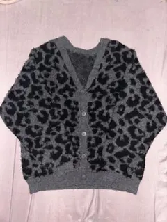 グレー・レオパード柄カーディガン