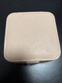 スクエア型 アクセサリーケース 小物入れ ベージュ