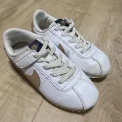 Nike DM0951-109 キッズスニーカー １８cm